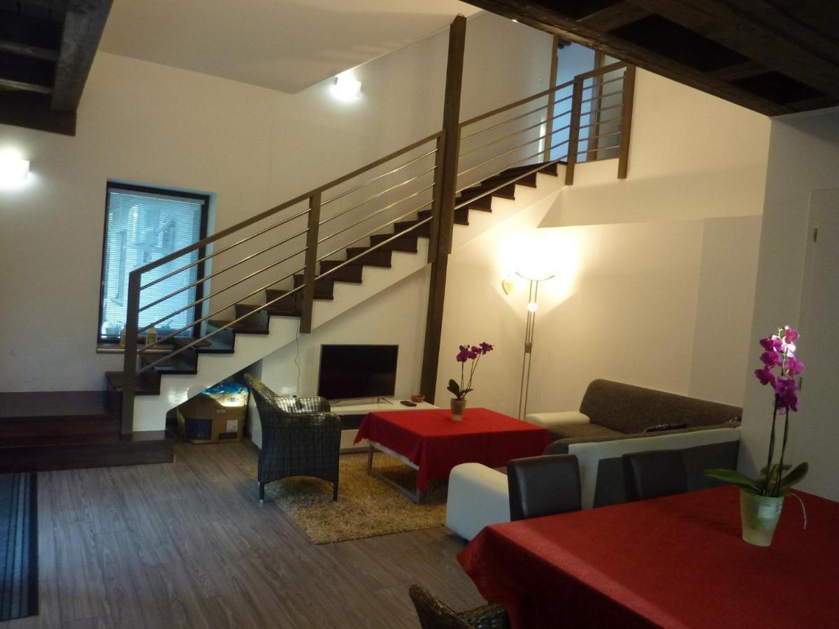 Na hájiku- Veľký apartmán v rodinnom dvojdome, FREE PARKING Košice Exterior foto